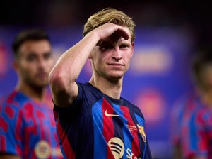 Barcelona Ancam Batalkan Kontrak De Jong, Siap Tempuh Jalur Hukum