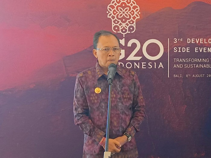 Gubernur Bali I Wayan Koster