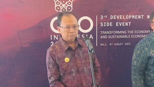 Gubernur Bali I Wayan Koster