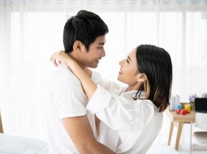 Solusi Antigaduh Tapi Tetap Enak Saat Bercinta di Rumah Mertua