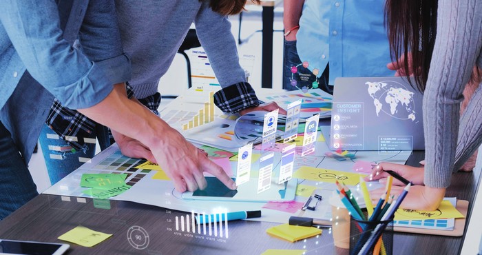 Ilustrasi startup atau start-up