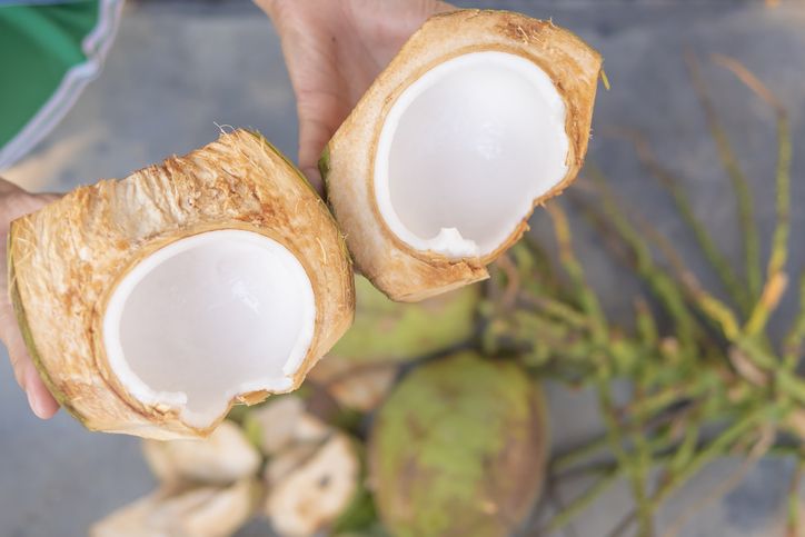 Kelapa Thailand disebut paling enak. Ini Manfaatnya!