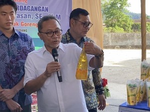 Zulkifli Hasan Janji Agustus Harga TBS Rp 2.400/Kg