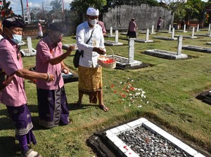 Sambut Hari Veteran-HUT RI, 60 Veteran Denpasar Ziarah dan Tabur Bunga