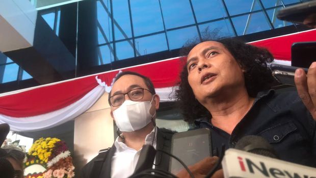 Pengacara Bharada E datangi LPSK (Dwi-detikcom)