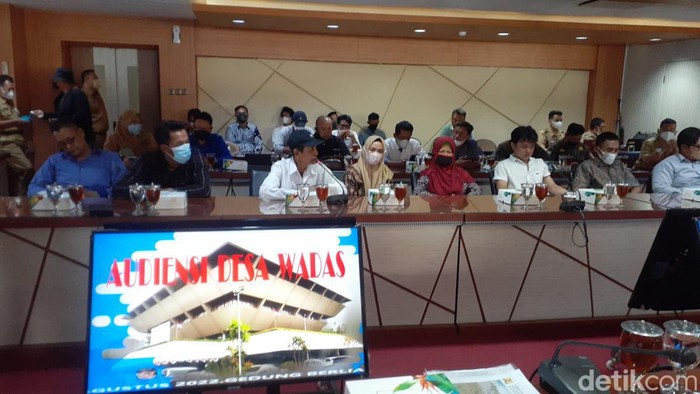 Perwakilan warga Wadas beraudiensi dengan DPRD Jawa Tengah, Senin (8/8/2022),