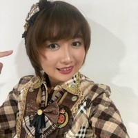 Ghaida Farisya yang telah alih profesi menjadi dosen pun ikut dalam konser reuni 10 tahuun JKT48. Nama Ghaida bahkan sempat trending di Twitter karena turun gunung setelah sempat menghilang di tengah kesibukannyaa. Ghaida juga mengakui bahwa ia sempat menyembunyikan identitasya sebagai mantan idol. Foto: Instagram