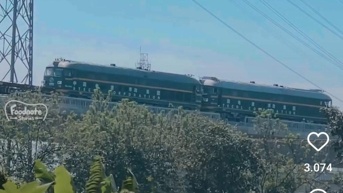 Rangkaian Kereta di Jalur Kereta Cepat Jakarta-Bandung