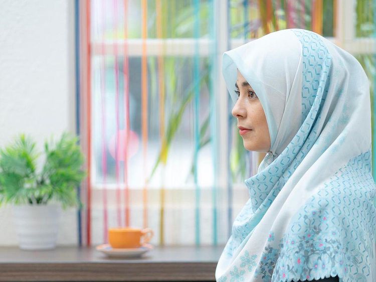 10 Momen Risty Tagor Ngopi Cantik dan Makan Bareng Keluarga