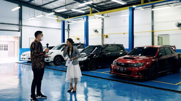 Subaru Pilih Batam jadi Pasar Terbesar Kedua usai Jakarta Subaru Corporation Japan dan PT Plaza Auto Mega resmi berinvestasi di Batam senilai Rp 15 Miliar. Hal itu ditandai dengan meluncurnya All New Forester Subaru di Batam, Kepri tersebut.