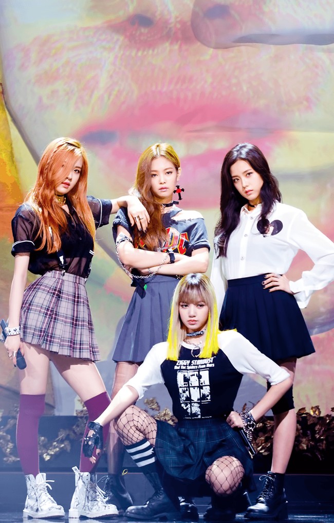 BLACKPINK resmi memulai debut pada 8 Agustus 2016 dengan merilis dua lagu, Boombayah dan Whistle yang langsung booming. Debutnya dinantikan karena menjadi girl group kedua dari YG Entertainment setelah 2NE1. Foto: dok. YG Entertainment