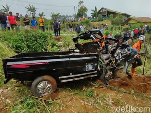 Liang Lahad Disiapkan untuk 8 Korban Tewas Laka Maut di Ciamis