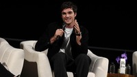 Gara-gara tampil dalam sebuah gelaran teater, Jacob Elordi pernah dicap gay di sekolah. Hal itu bikin dia ingin unjuk gigi di bidang olahraga. (Foto: FilmMagic for HBO/Jon Kopaloff)