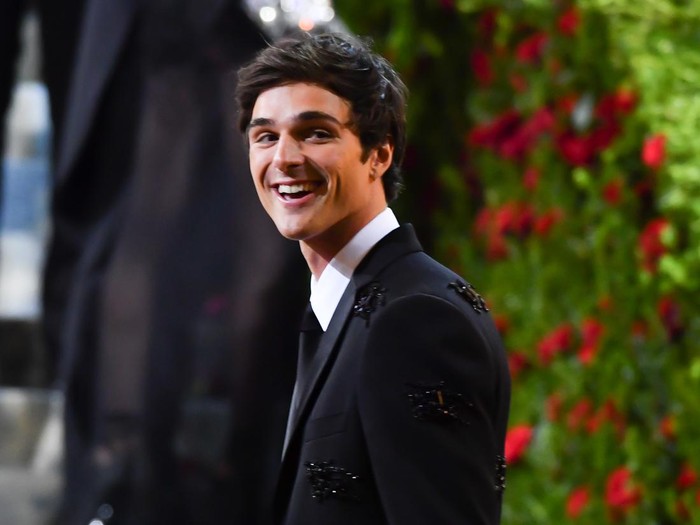 NEW YORK, NEW YORK - MAY 02: Jacob Elordi attends the 2022 Met Gala celebrating In America: An Anthology of Fashion at The Metropolitan Museum of Art on May 02, 2022 in New York City. (Photo by Noam Galai/GC Images)