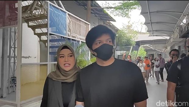 Atta Halilntar dan Aurel Hermansyah