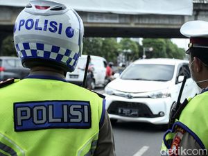 Tilang Manual Dihapus, Polisi Jadi Tak Segarang Dulu