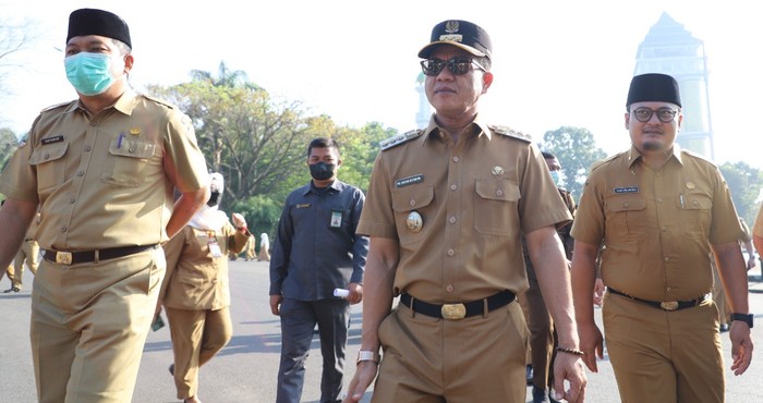 Bupati Bandung Dadang Supriatna
