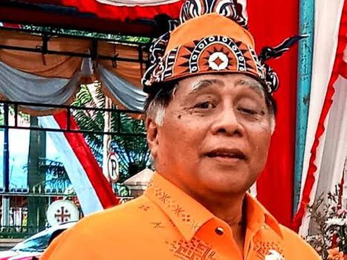 Bupati Tana Toraja Theofilus Allolerung.