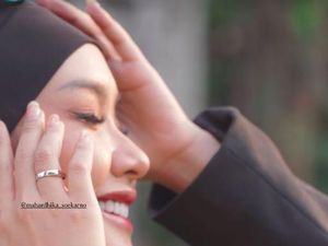 Unggah Foto Ini di Instagram, Cita Citata Dilamar Didi Mahardika?