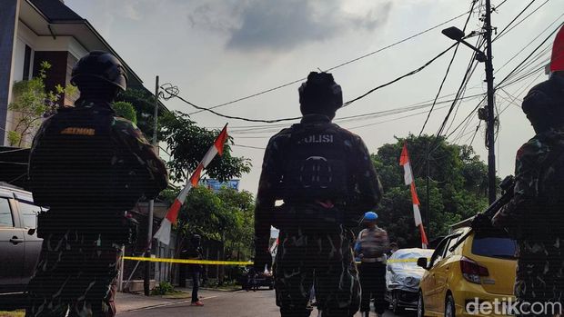 Garis Polisi Dipasang di Sekitar Rumah Pribadi Ferdy Sambo