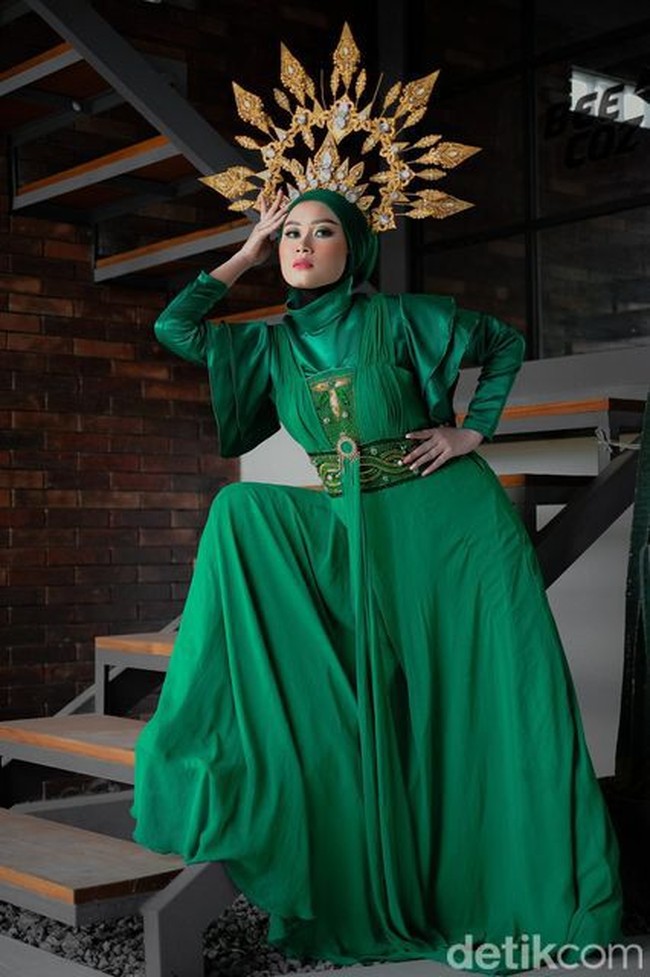 Wolipop sudah berbincang dengan Gecinda Jellyanitricia, model yang viral setelah jatuh saat catwalk di Jember Fashion Carnaval 2022. Gecinda mengatakan video itu terjadi saat gelaran Jember Fashion Carnaval di sepanjang Jalan Sudarman, Alun-alun Jember, Jawa Timur pada 6 Agustus 2022. Foto: Dok. pribadi Gecinda Jellyanitricia.