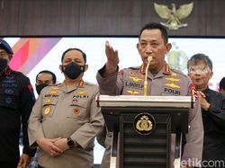 Tangan Sakti Ferdy Sambo dan 31 Polisi Langgar Kode Etik