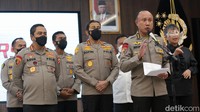 Menurut Irwasum Polri Komjen Agung Budi Maryoto, sejauh ini sebanyak 56 personel Polri diperiksa terkait pembunuhan Brigadir J.