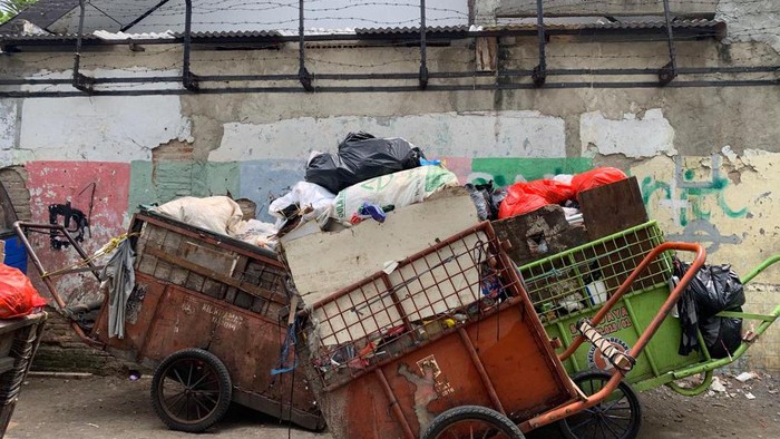 Kondisi di Jl Kenanga, Kramat yang disebut ada sampah.