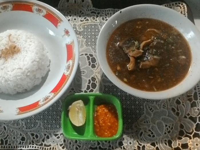 Cak Nang Lontong/Nasi Kikil Sapi
