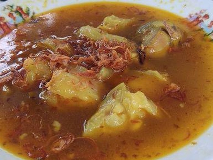 lontong kikil bu sugeng