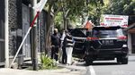 Kendarai SUV Hitam, LPSK Datangi Rumah Irjen Sambo