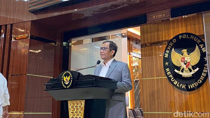 Mahfud Md jumpa pers terkait Irjen Ferdy Sambo tersangka