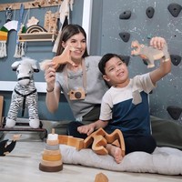 Mikaila Patritz tak ingin mengulang kisah yang sama seperti ibunya. Dia terdorong untuk menikah muda agar dapat memberikan kehidupan yang layak, dengan keluarga yang lengkap untuk anaknya. Foto: dok. Instagram @mikailapatritz