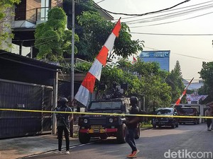 Jelang Pengumuman Tersangka Baru, Brimob Disiagakan di Rumah Sambo