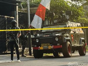 Alasan Penggeledahan Rumah Ferdy Sambo Dijaga Brimob Bersenjata Lengkap