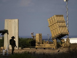 Kala Iron Dome Tak Berdaya: Rudal Iran Hantam Dekat Nuklir Israel