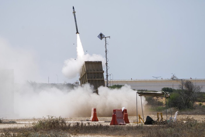 A battery of Israels Iron Dome defence missile system, deployed to intercept rockets fire from the Gaza Strip, in Ashkelon, southern Israel, Sunday, Aug. 7, 2022. On Saturday an Israeli airstrike killed Khaled Mansour a senior commander in the Palestinian militant group Islamic Jihad. Thats according to the militant group Sunday, which has seen their second leader to be slain amid an escalating cross-border conflict. (AP Photo/Ariel Schalit)