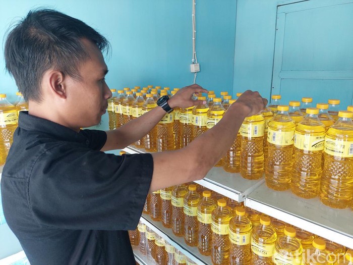 Penjual Minyakita di Bandung Barat