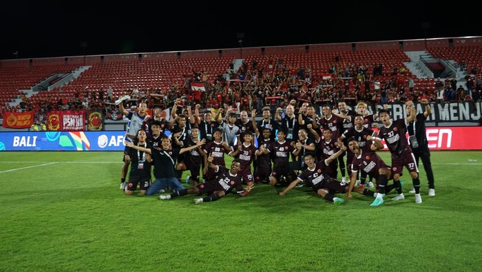 PSM Makassar menang 2-1 melawan Kedah FC di Stadion Kapten I Wayan Dipta, Gianyar, Bali