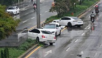 Akumulasi curah hujan di Seoul sejak Senin (8/8) tegah malam dilaporkan mencapai 420 mm pada Selasa (9/8) pagi sekitar pukul 05.00 waktu setempat.