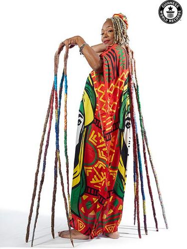 Diana Armstrong mendapat penghargaan dari guinness World Records pada 13 Maret 2022.