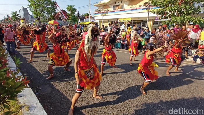 tari bujangganong