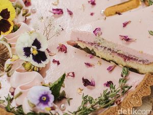 Cantik! Entremet Cake Buatan Fleur and Bites di Bandung