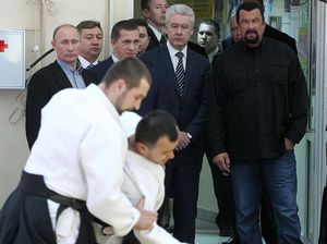 Sambo yang Mematikan: Diandalkan Khabib, Diperhatikan Putin