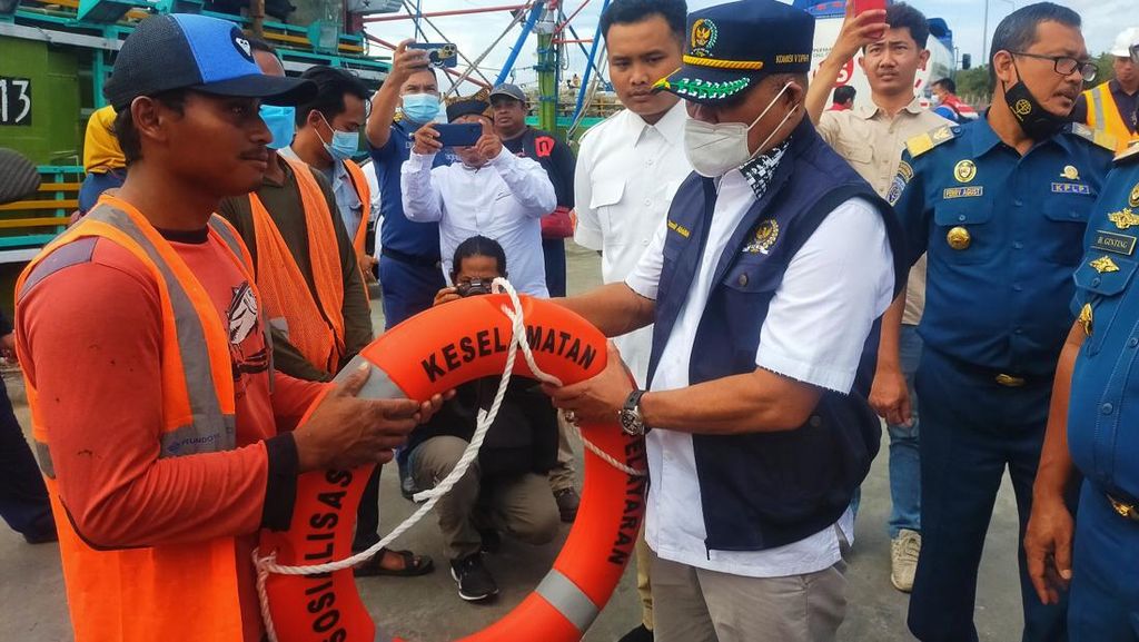Jelang G-20 di Bali, Pengawasan Keselamatan Pelayaran Selat Bali Diperketat
