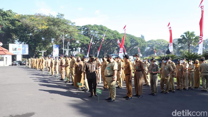ASN Pemkota Malang apel di Balai Kota