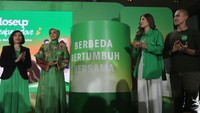 Melalui kampanye tersebut, Uniliver ingin mengangkat makna lebih fresh dari filosofi 3B, yang sesungguhnya dapat bertransformasi menjadi ‘Berbeda Bertumbuh Bersama’.