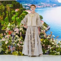 Koleksi busana terbaru Wearing Klamby terinspirasi Pulau Selayar yang ditampilkan dalam fashion show di Bazaar Fashion Festival 2022, Sabtu (6/8/2022), Senayan City Mall, Jakarta Pusat. Foto: Foto: Dok. Bazaar