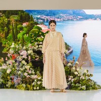 Koleksi busana terbaru Wearing Klamby terinspirasi Pulau Selayar yang ditampilkan dalam fashion show di Bazaar Fashion Festival 2022, Sabtu (6/8/2022), Senayan City Mall, Jakarta Pusat. Foto: Foto: Dok. Bazaar