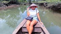 Gaya liburan Felicia Hutapea. Foto: dok Instagram Felicia Hutapea